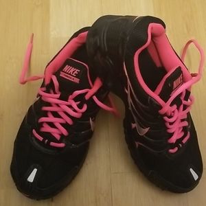 Nike Women's Air Max Torch 4 Running Shoes